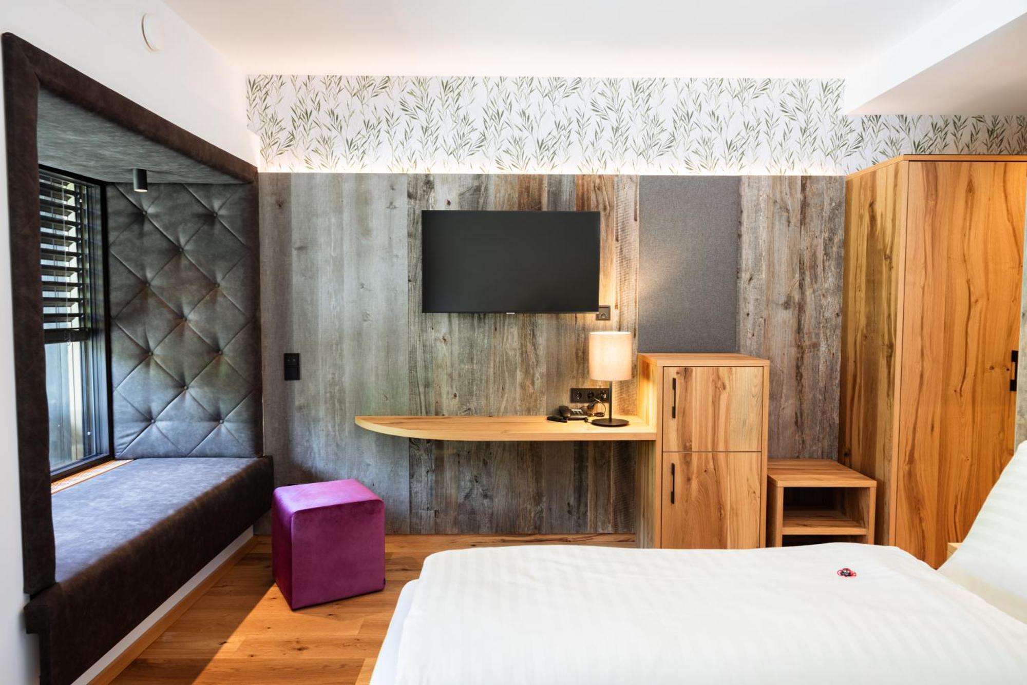 Hotel Lohningerhof Maria Alm am Steinernen Meer Room photo