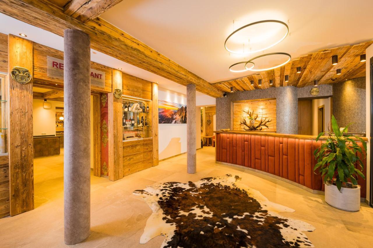 Hotel Lohningerhof Maria Alm am Steinernen Meer Exterior photo